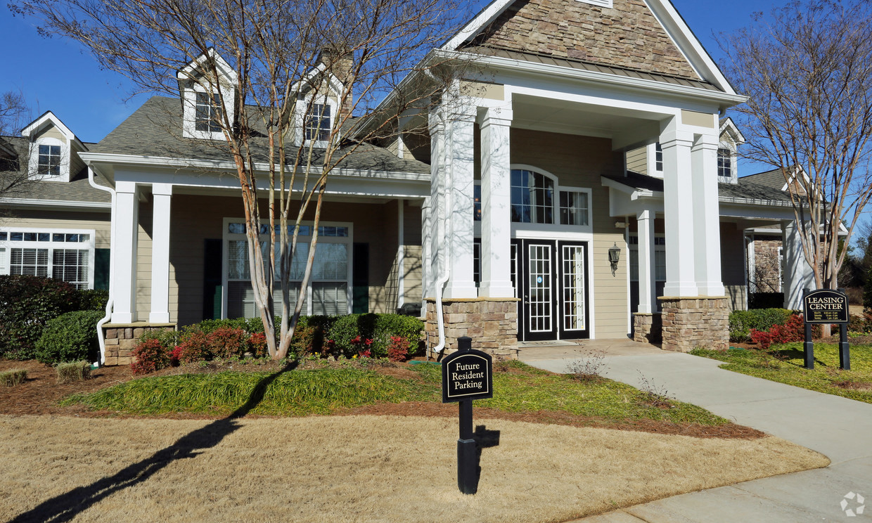 Photos and Video of Madison Park in Madison, AL